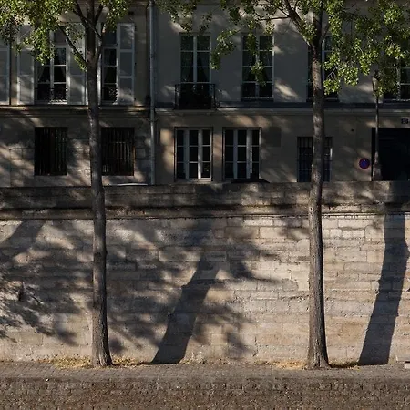 Rue De Montfaucon By Onefinestay